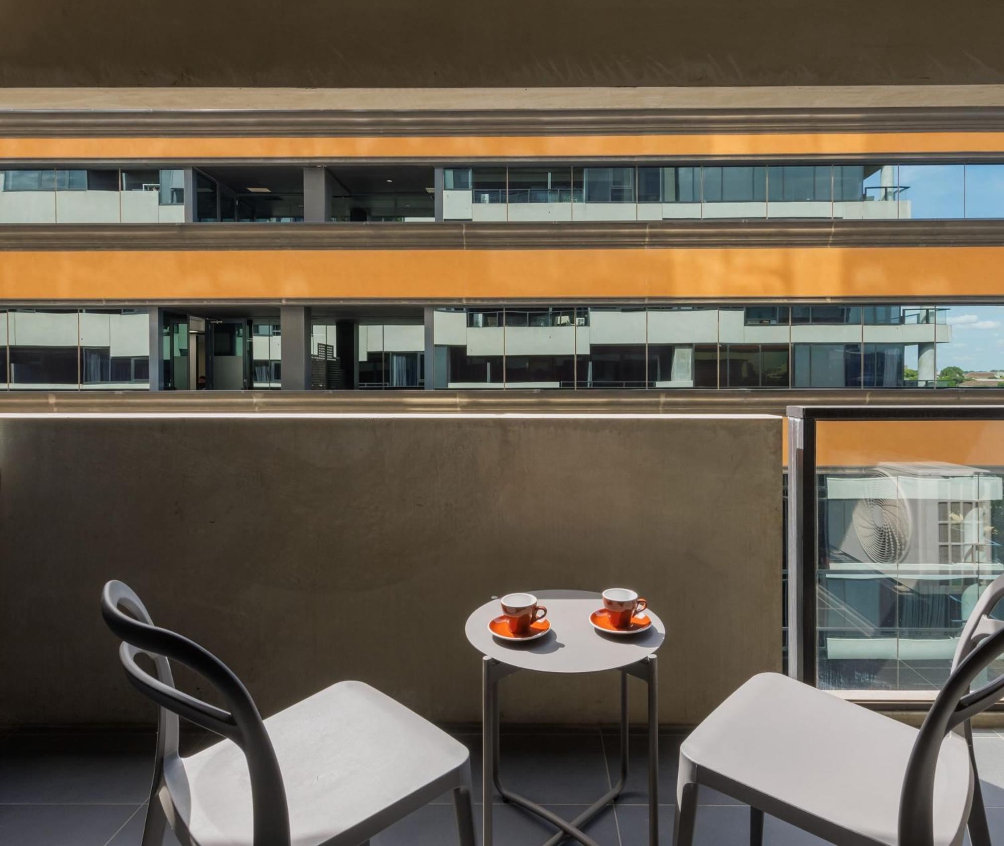 Oaks Melbourne St Kilda Road Hotel Exterior foto